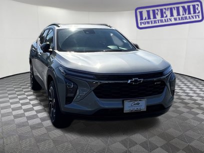 New 2025 Chevrolet Trax RS w/ Sunroof Package