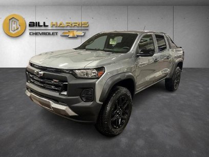 New 2025 Chevrolet Colorado Trail Boss w/ Midnight Edition