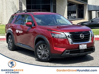 Used 2022 Nissan Pathfinder SV