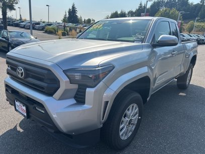 New 2025 Toyota Tacoma SR5