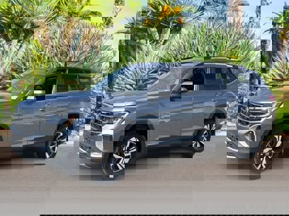 New 2025 Volkswagen Atlas SE