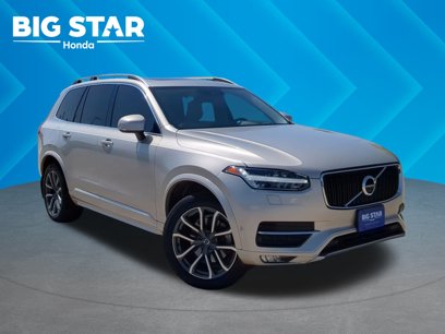 Used 2017 Volvo XC90 T6 Momentum w/ Vision Package