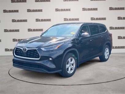 Used 2022 Toyota Highlander LE