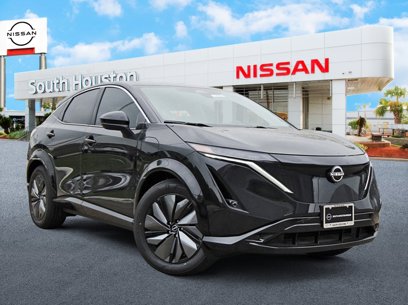 New 2025 Nissan Ariya FWD