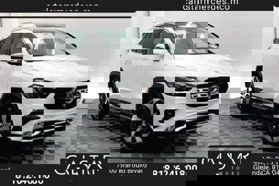 New 2025 Mercedes-Benz GLA 250