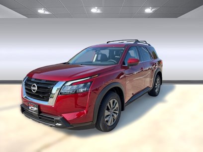 New 2025 Nissan Pathfinder SV