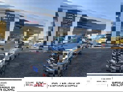 New 2025 GMC Sierra 2500 AT4 w/ AT4 Premium Plus Package