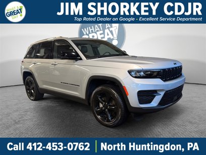 Used 2023 Jeep Grand Cherokee Altitude