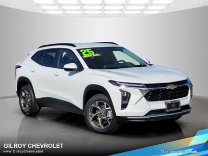 New 2025 Chevrolet Trax LT w/ Driver Confidence Package