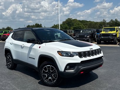 Used 2025 Jeep Compass Trailhawk w/ Trailer Tow Group