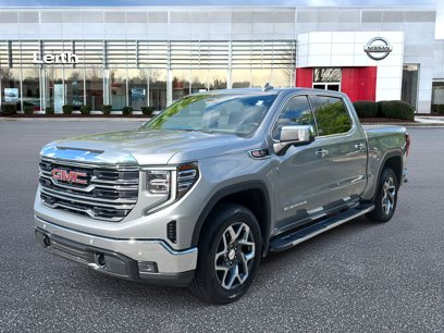 Used 2024 GMC Sierra 1500 SLT w/ SLT Premium Plus Package