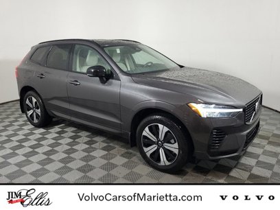 New 2025 Volvo XC60 T8 Core w/ Climate Package