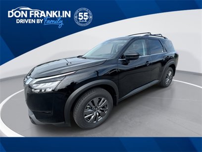 New 2025 Nissan Pathfinder SV