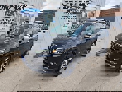 Used 2020 Jeep Cherokee Limited w/ Trailer Tow Group