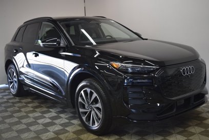 New 2025 Audi Q6 e-tron Premium Plus