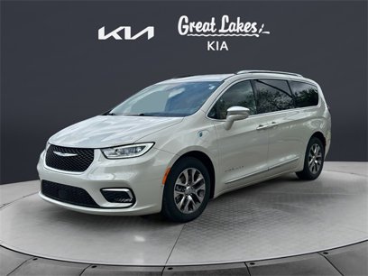 Used 2021 Chrysler Pacifica Pinnacle