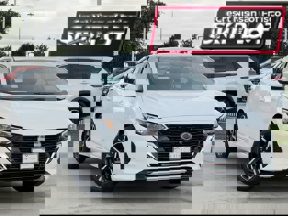 New 2025 Nissan Sentra SV