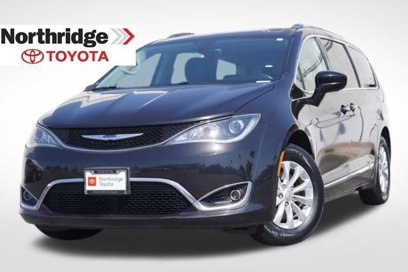 Used 2019 Chrysler Pacifica Touring-L