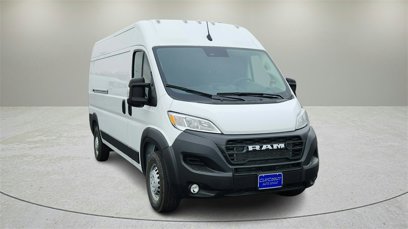 New 2025 RAM ProMaster 2500 w/ Convenience Group