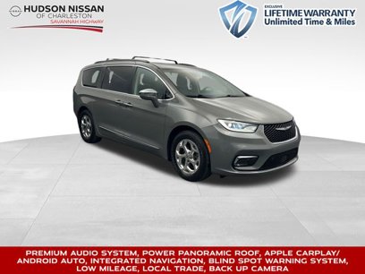 Used 2022 Chrysler Pacifica Limited