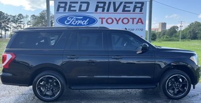 Used 2021 Ford Expedition Max XLT w/ Black Accent Package