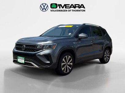 Used 2022 Volkswagen Taos SE w/ Panoramic Sunroof Package