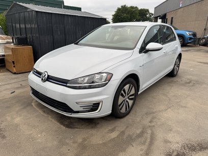 Used 2017 Volkswagen e-Golf SE