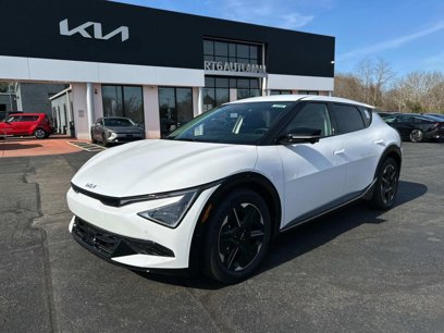 New 2025 Kia EV6 Wind