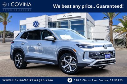 New 2025 Volkswagen Tiguan SE