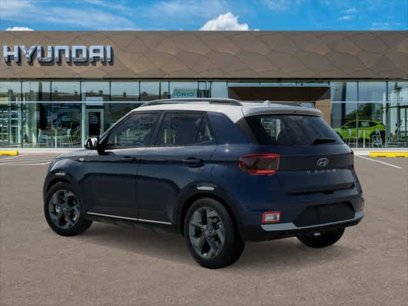 New 2025 Hyundai Venue Limited