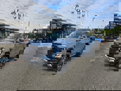 New 2025 Ford Ranger Lariat w/ FX4 Off-Road Package