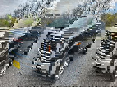 New 2025 GMC Sierra 2500 SLE w/ SLE Convenience Package