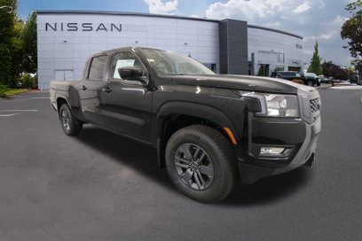 New 2025 Nissan Frontier SV w/ SV Convenience Package
