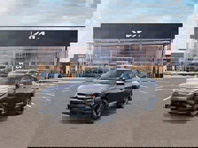 New 2025 Kia K4 LXS