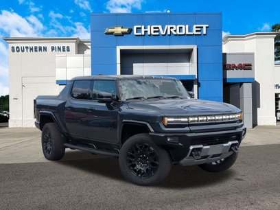 New 2025 GMC Hummer EV 2X w/ LPO, Dark Essentials Package