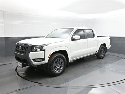 New 2025 Nissan Frontier SV w/ SV Convenience Package