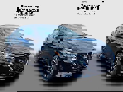 New 2025 Nissan Sentra SV w/ All-Weather Package