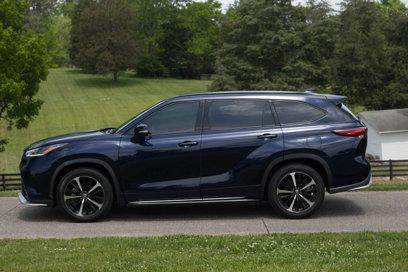 Used 2021 Toyota Highlander XSE