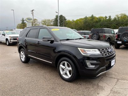 Used 2017 Ford Explorer XLT w/ Equipment Group 202A