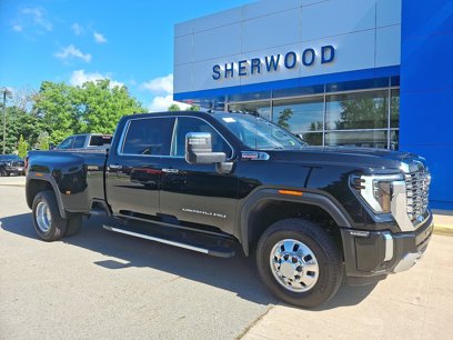 New 2025 GMC Sierra 3500 Denali w/ Denali Reserve Package
