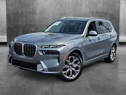New 2025 BMW X7 xDrive40i w/ Premium Package