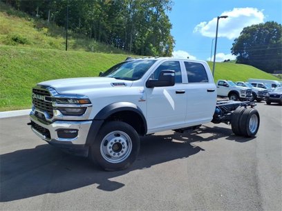 New 2026 RAM 4500 Tradesman w/ Chrome Appearance Group