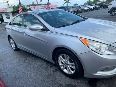 Used 2013 Hyundai Sonata GLS w/ Popular Equipment Pkg