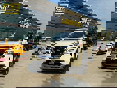 Used 2021 Nissan Rogue SV