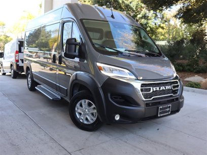 New 2025 RAM ProMaster 2500 w/ Quick Order Package 22G SLT