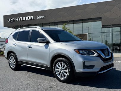 Used 2017 Nissan Rogue SV