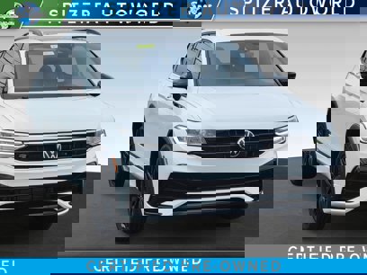 Used 2022 Volkswagen Tiguan SE R-Line
