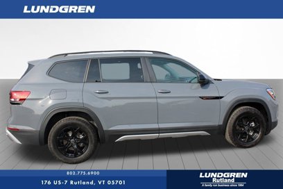 New 2024 Volkswagen Atlas Peak Edition SEL