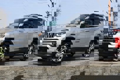Used 2024 Jeep Compass Latitude