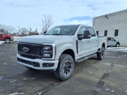 New 2025 Ford F250 Lariat w/ Tremor Off-Road Package